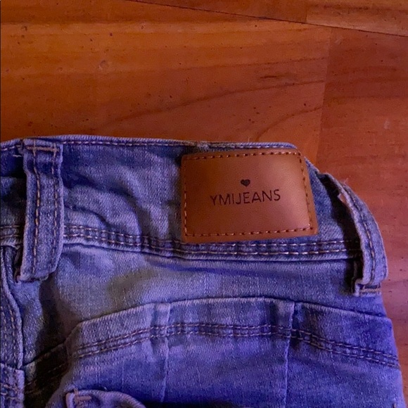 Jeans - Picture 3 of 6